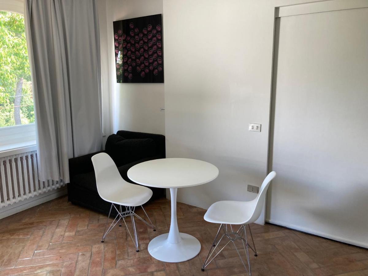Residenza Le Rose Villa D'Arte Neapel Exterior foto